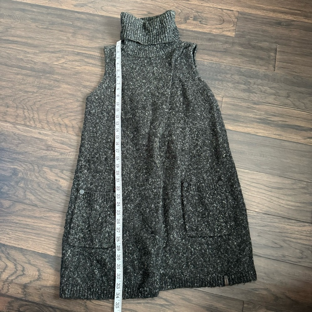 RUDSAK long sleeveless sweater size XS